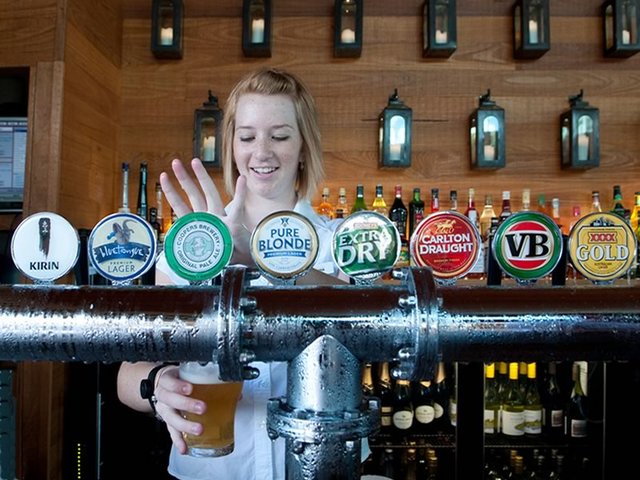 Cairns Pub