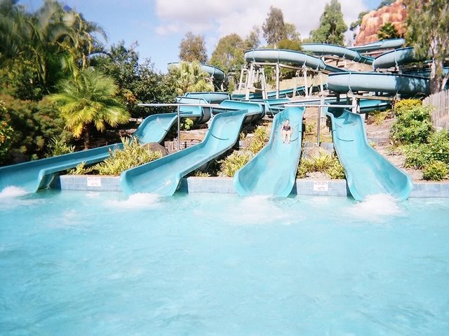 Wet'n'Wild Waterslide