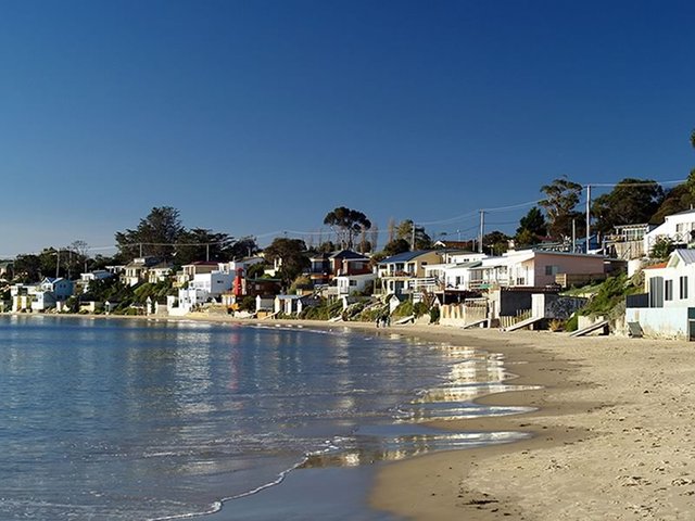 Beach at Opossum Bay
