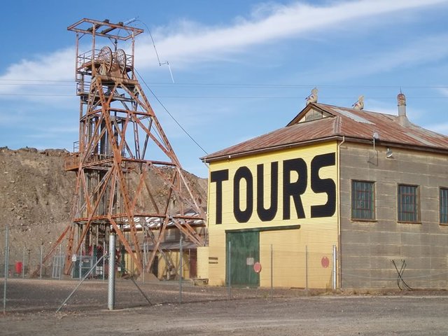 Formerly a tourist mine, now mining gold again!
