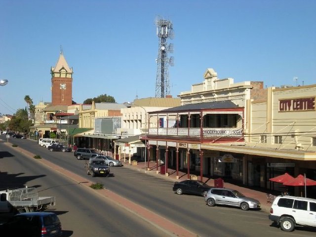 Crystal St, Broken Hill