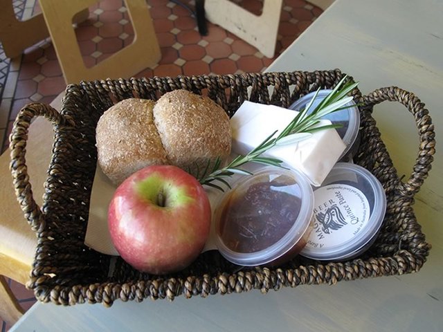 Lunch at Maggie Beer's