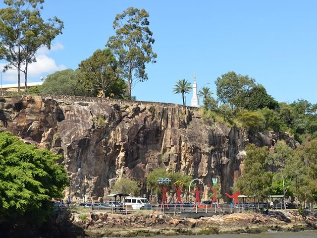 Rock Climbing Cliffs, Kangaroo Point