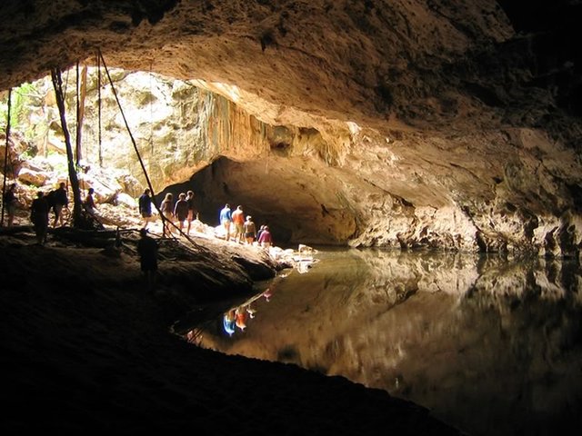 Tunnel Creek