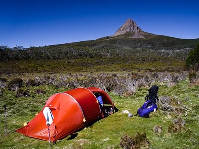 Barn Bluff on the Overland Track