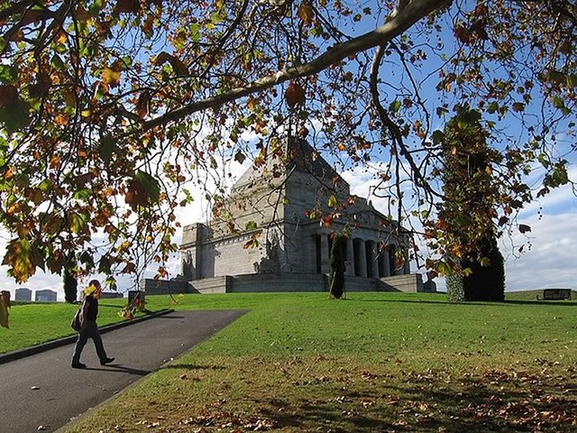 Shrine of Remembrance, Kings Domain Parklands